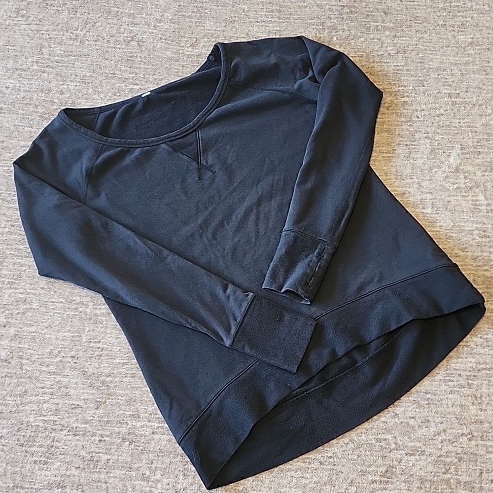 Lululemon- sweater 